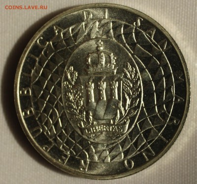 С 1 руб.САН МАРИНО 1000 лир 1990г. КУБОК по ФУТБОЛУ  до 3.8. - IMG_6845.JPG