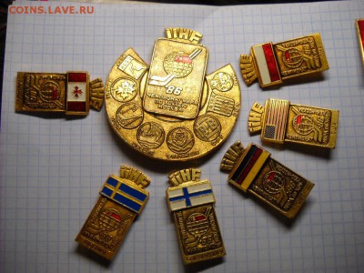 набор значков Чемпионат мира по хоккею  Москва 1986 г. - DSCN5093[1].JPG