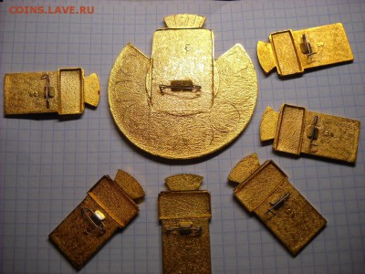 набор значков Чемпионат мира по хоккею  Москва 1986 г. - DSCN5095[1].JPG