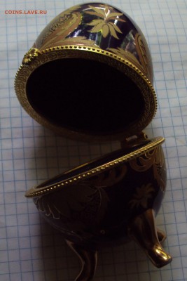 фарфоровая шкатулка сувенир яйцо=оценка - DSC07818.JPG