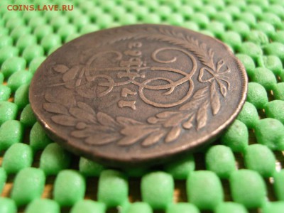 2 коп 1763 перечекан с 4 коп барабаны - S1032788.JPG
