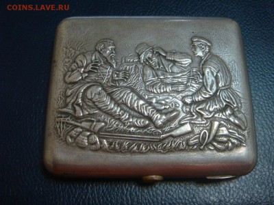 Портсигар "Охотники на привале", мельхиор - DSC01649.JPG