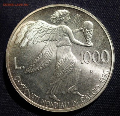 С 1 руб.САН МАРИНО 1000 лир 1990г. КУБОК по ФУТБОЛУ до 10.08 - IMG_7109.JPG