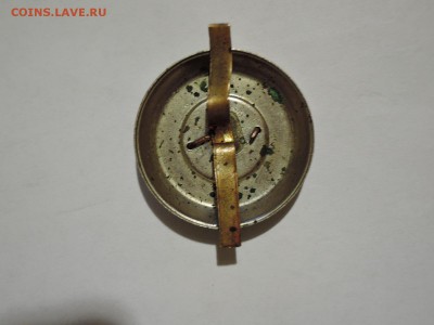 кокарда  с изображением электроустановки - DSCN1160.JPG