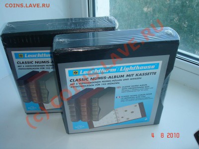 Альбомы CLASSIC NUMIS в футляре с листами на 143 ячейки - DSC06439.JPG