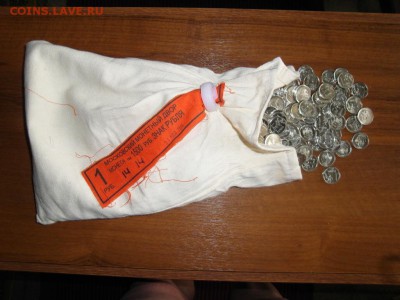 300 монет Знак рубля 2014г - SAM_8494.JPG