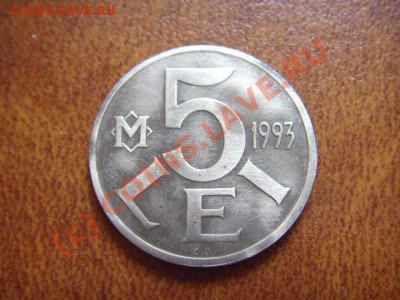 Молдавия 5 лей 1993  до 12.08 в 21.00 М - LPIC7339.JPG