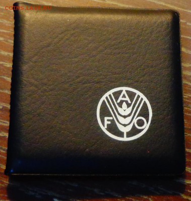 ВЕНГРИЯ - 100ф. Женщина с хлебом ФАО кнжечка до 11.09, 22.00 - Венгрия ФАО женщина с хлебом книжечка черная