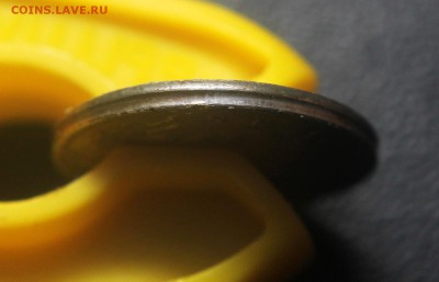 Браки на современных 5-копеечных монетах - 5 коп 2007 м - смещение (фото 2)