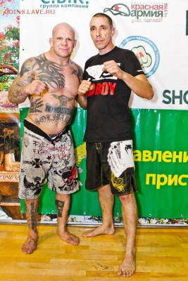M-1 UFC Bellator - кто за кого болеет? - tDCUDj_SVe4