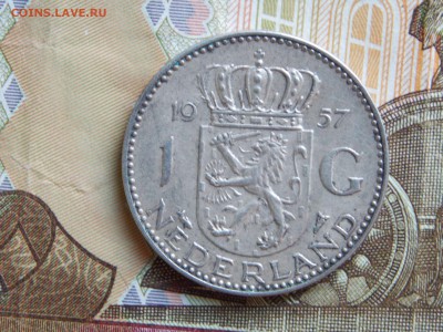 1боливар Венесуэла1960 1гульден Нидерланды1957г. 01.10.15 - гульден2