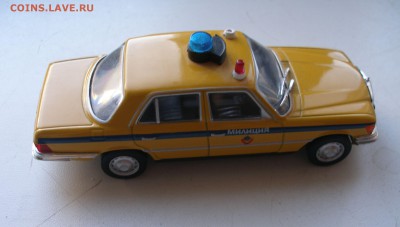 16 Масштабных моделей автомобилей 1:43 до 9.10 - PA040652.JPG