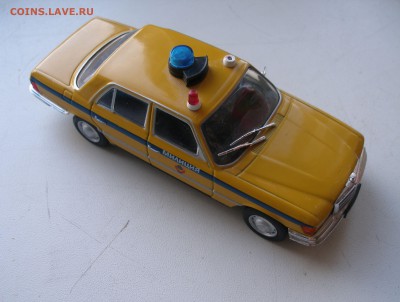 16 Масштабных моделей автомобилей 1:43 до 9.10 - PA040653.JPG