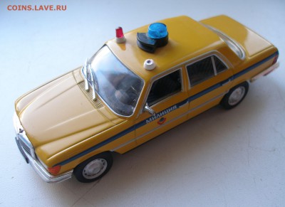 16 Масштабных моделей автомобилей 1:43 до 9.10 - PA040654.JPG