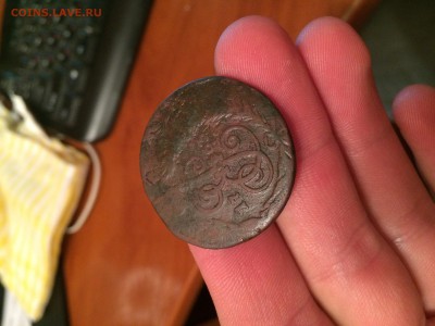 2копейки 1763 года перечеркан из 4х копеек, вопрос - image