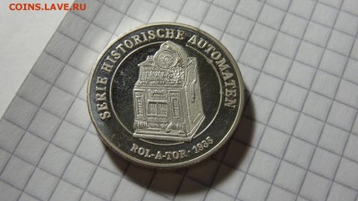 Немецкий жетон из серии "История игровых автоматов" - DSC03420.JPG