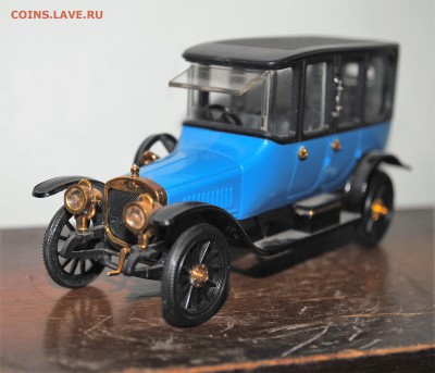 Модель Руссо-Балт Берлин 1:43 СССР - DSC_0169.JPG