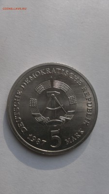 ГДР 5 марок 1987 Красная Ратуша год до 26.10.2015 - IMAG3147