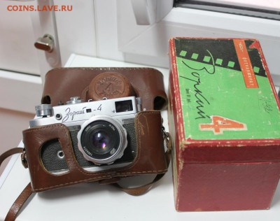 Подстаканник,фотоаппарат,зажигалки.компас,статуэтки - IMG_1078.JPG