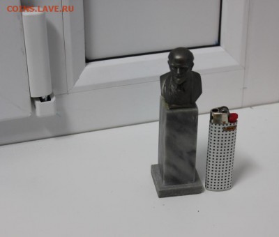 Подстаканник,фотоаппарат,зажигалки.компас,статуэтки - IMG_1084.JPG