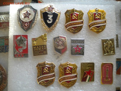 значки по 15р фикс до 5.11.15 в 22.00 - DSCN4855.JPG