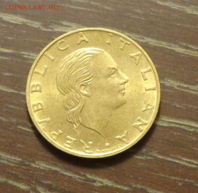 ИТАЛИЯ - КОРАБЛЬ до 6.11, 22.00 - Италия 220 лир филателист. выставка в Генуе