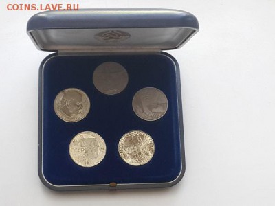 Рубль 1967 50 лет Советской власти. Пруф. - футляр  (1)