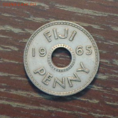 Брит. ФИДЖИ - пенни 1965, очень красивый до 8.11, 22.00 - Фиджи 1965 с дыркой