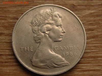 Гамбия Брит. 4 шиллинга 1966 крокодил  до 09.11.15 в 21.00 М - IMG_0984.JPG
