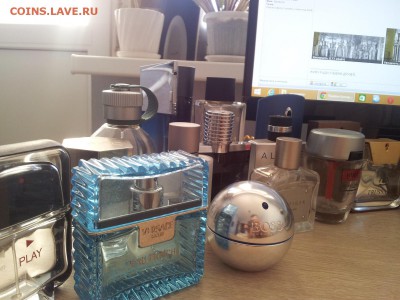 коллекция пустых флакончиков от духов 19шт(12.11.15 в 22:00) - 20141025_095801