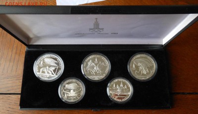 Олимпиада 1980.В коробке 5 монет пруф - DSCN0286.JPG