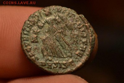 монета Римской Империи IV век от Р,Х. - CSC_0650.JPG