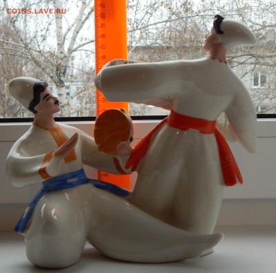 фарфоровая статуэтка ТАНЕЦ  (ЗХК) до 29.11.15 - DSCN2407.JPG