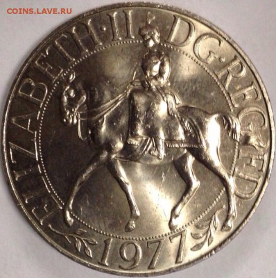 Фикс Англия 1 крона 1977 год Елизавета II 25 лет Правления - 1