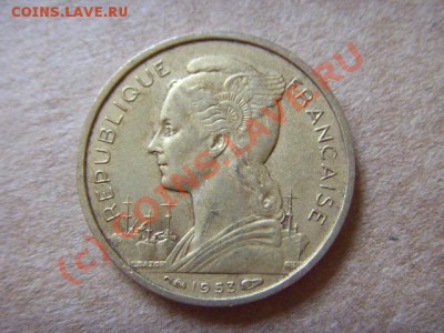 Мадагаскар Фр. 10 франков 1953 до 21.09 в 21.00 М - LPIC8118.JPG