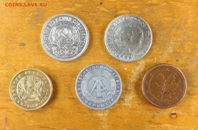 2 билона 1922 и 1928, 1 тенге 2004, 1 пфенниг 1968, 1е 2002 - image