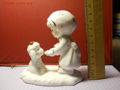 фарфоровая статуэтка девочка с ягненком до 27.12.15  22.00 - DSCN0011 (800x600)