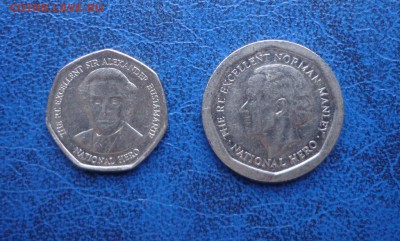 Ямайка: две монеты 1, 5 долларов до 25.12 - DSC01617.JPG