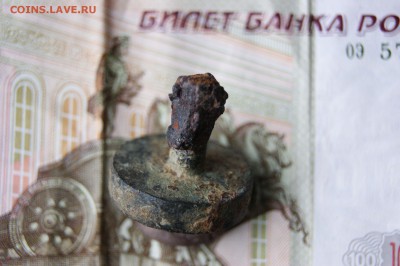 2 печати псевдогеральдика и Левашовъ  29.12.15. - печатьи3