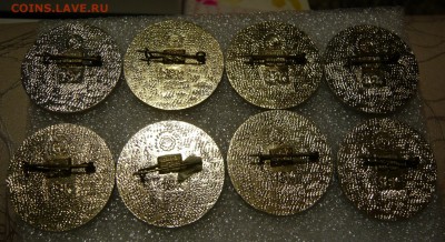 Значки "Полтава 1709 год" - 8 штук.До 01.01.в 19:00 мск - P1060442.JPG