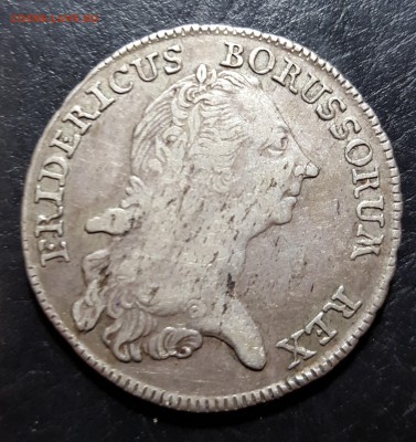 2 EINEN R THALER 1767 год - 20160102_000935