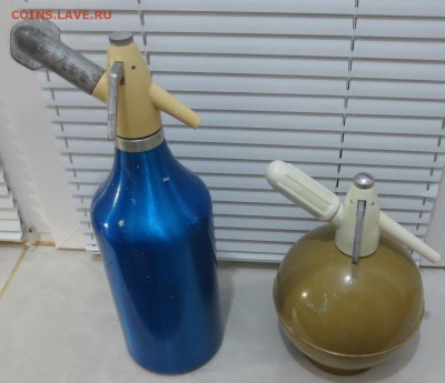 Сифон для газирования воды СССР. (2 шт. оценка) - IMG_8497.JPG