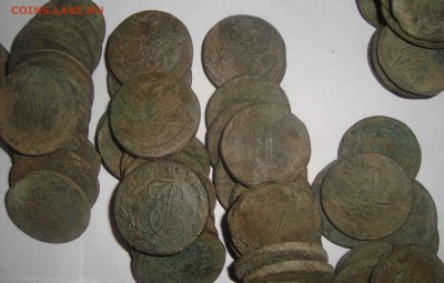 клад в 300 пятаков от 1758 до 1789гг.Оценка - 18