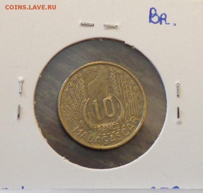 ФРАНЦ. МАДАГАСКАР - 10 франков 1953 до 17.01, 22.00 - Фр. Мадагаскар 10 франков