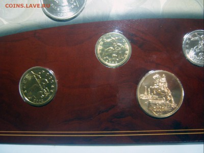 Набор монет 2002 года СПМД в буклете с жетоном - спмд-4