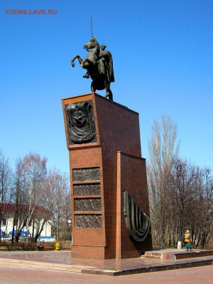 А кто для вас Василий Иванович Чапаев? - 800px-Cheboksary._Monument_of_Vasily_Chapaev