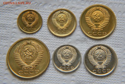 Простые монеты из набора 1976 года до 22:22 29.01 - 1976 2