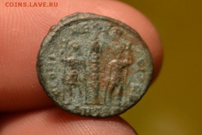 монета Римской Империи IV век от Р,Х. - CSC_0690 (2).JPG