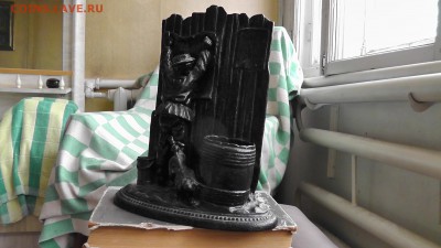 Спичечница «Наклейщик объявлений с собачкой и бочонком». - S1560088.JPG