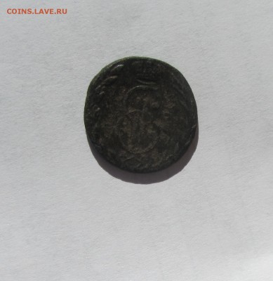 денга 1769, полушка 1749 - IMG_3102.JPG